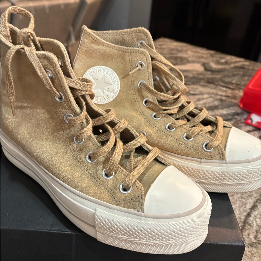 Converse Women's High-Top Sneakers - Beige and White